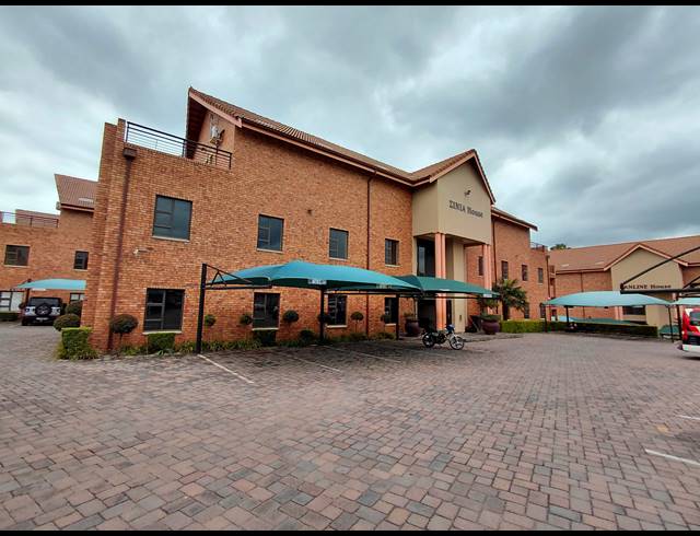 100M² OFFICE TO LET IN FOURWAYS